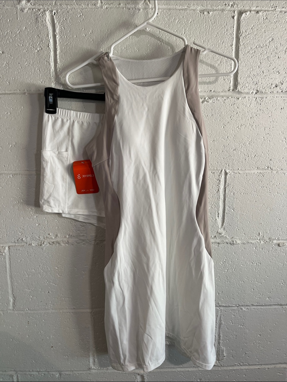 Joyspels 2 pc Athletic Dress with Shorts- Small